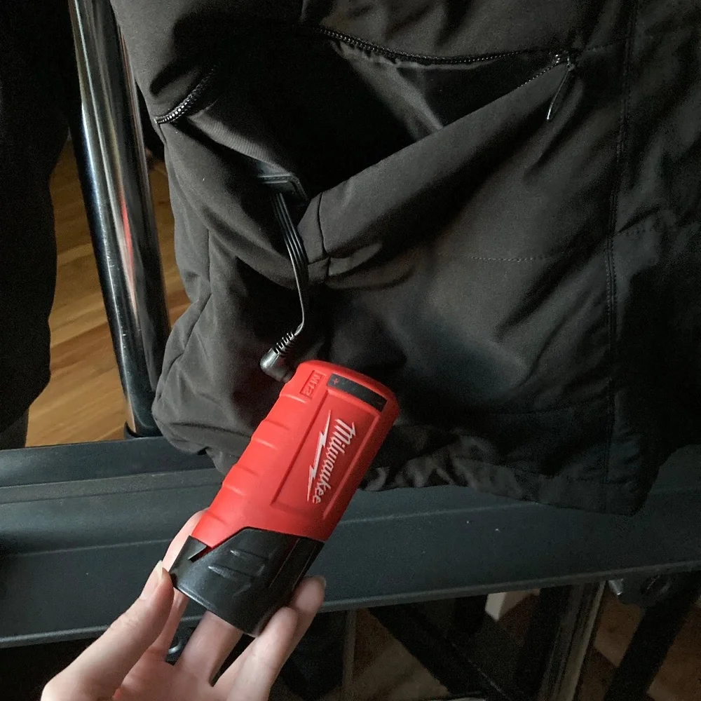 Milwaukee m12 women's heated jacket - Picture 12 of 16